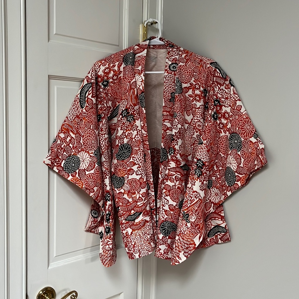 Authentic vintage men’s kimono sourced from Japan
